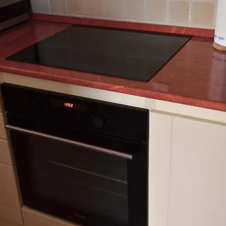 Makra-teto Oeregtoelgy *