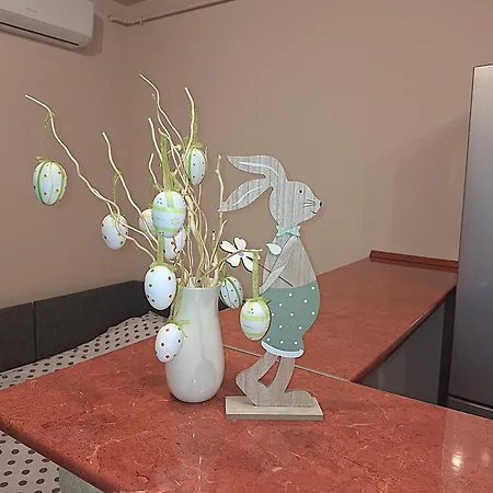 Makra-teto Oeregtoelgy * Pětikostelí